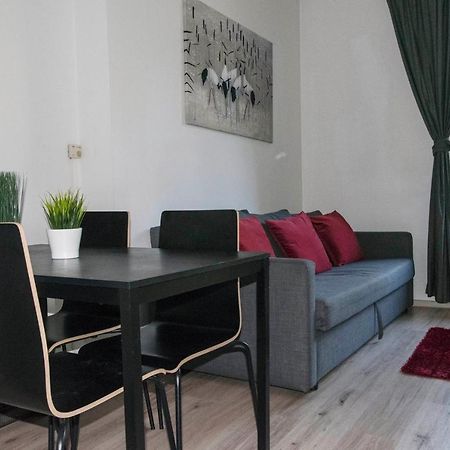 Old Cracow Apartment Mazowiecka 11 Krakow Ngoại thất bức ảnh