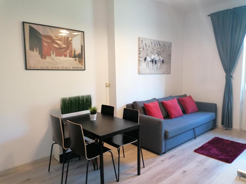 Old Cracow Apartment Mazowiecka 11 Krakow Ngoại thất bức ảnh