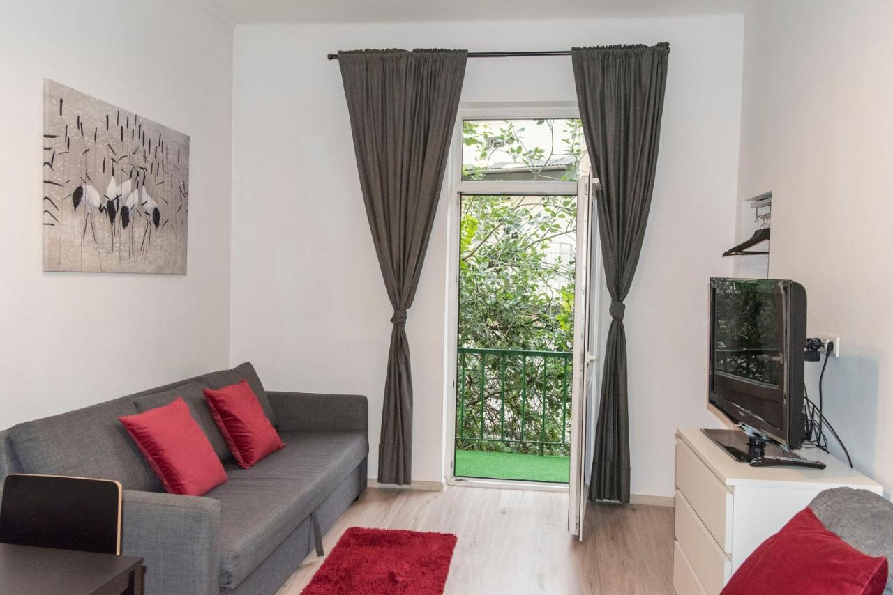Old Cracow Apartment Mazowiecka 11 Krakow Ngoại thất bức ảnh